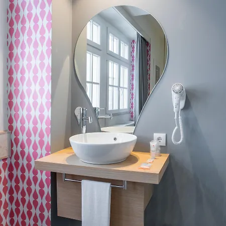 Hotel Centro Chiado 4*