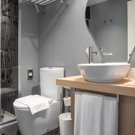 Centro Chiado Hotel
