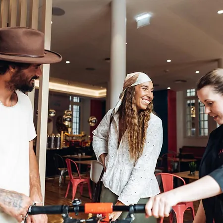 Centro Chiado מלון 4*