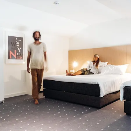 מלון Centro Chiado 4*