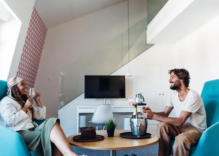 Centro Chiado מלון 4*