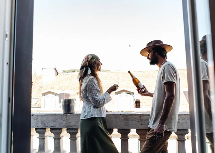 Centro Chiado 4* ליסבון