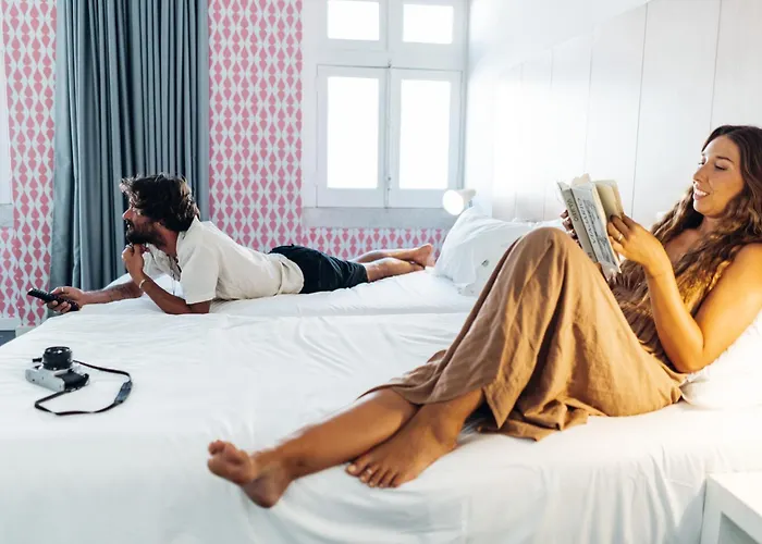 מלון Centro Chiado 4*