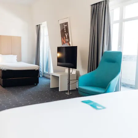 Centro Chiado 4*