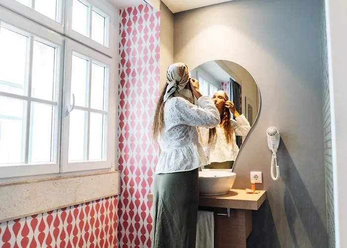 Centro Chiado 4* Лиссабон