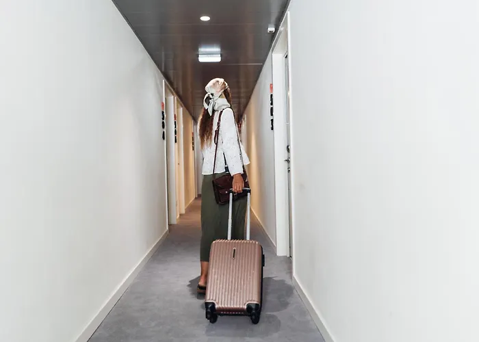 Отель Centro Chiado